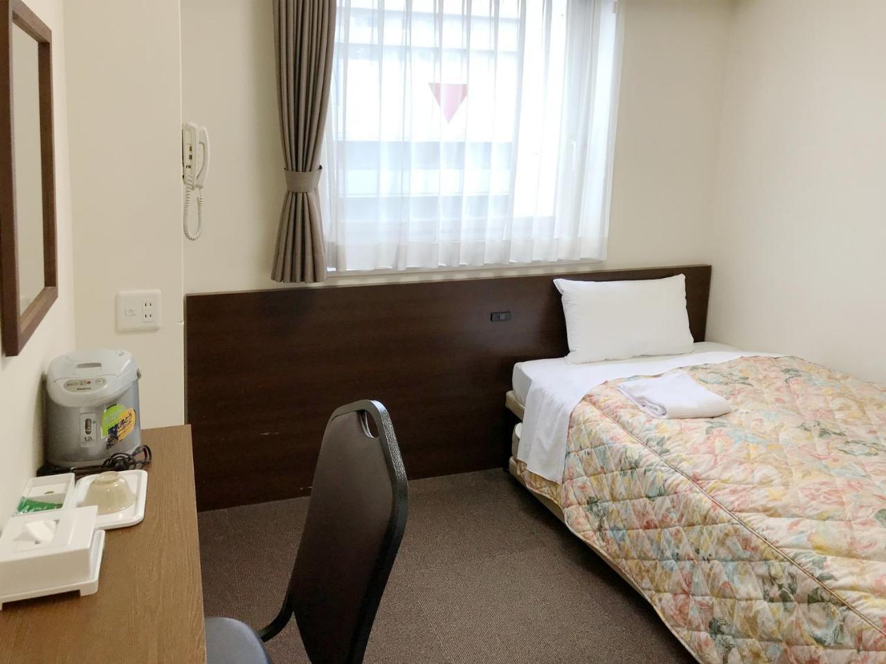 Hotel Osaka Academia Esterno foto